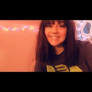 Meet your Posher, Raegan